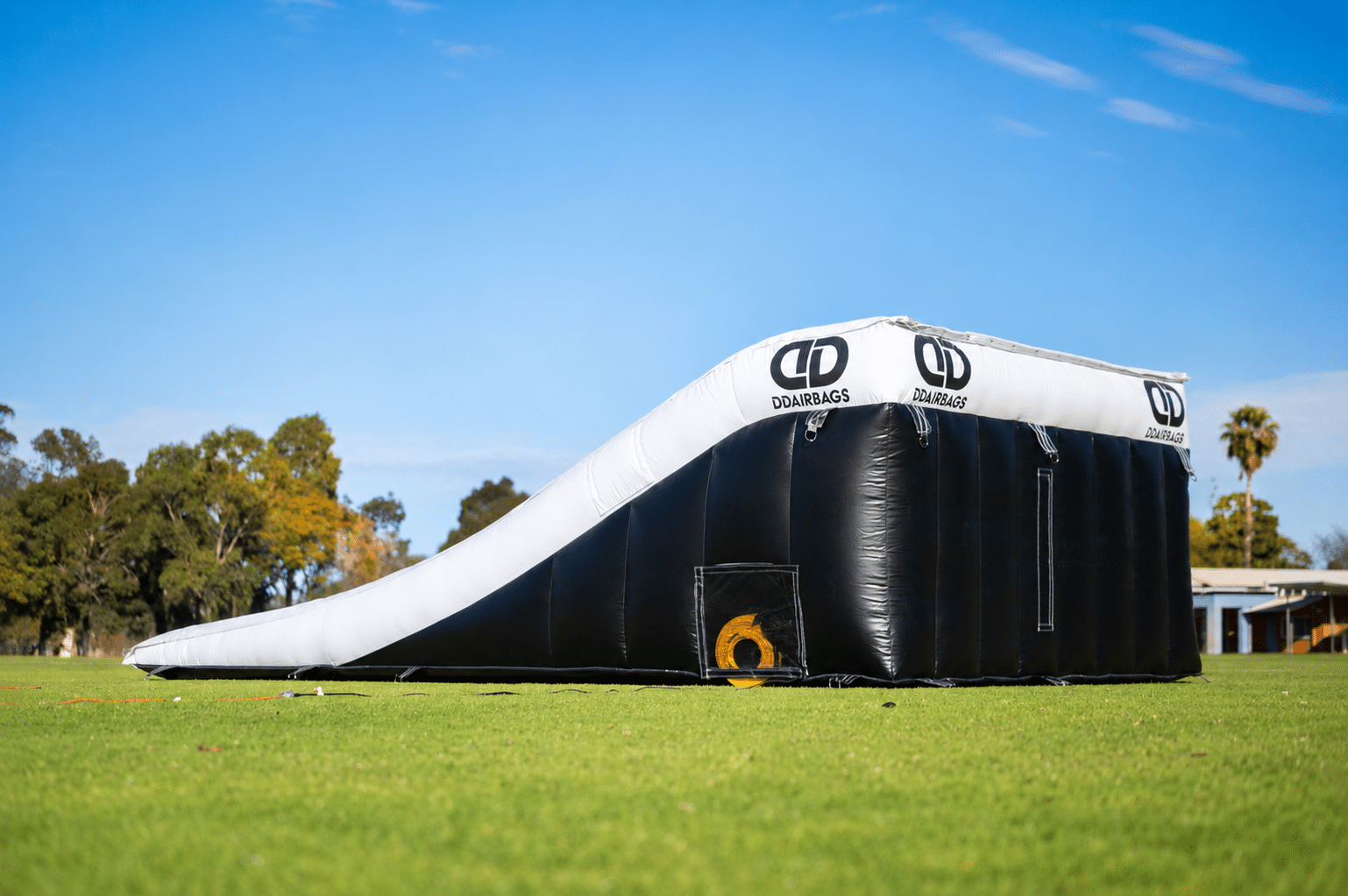 Pro NextStep Airbag Landing