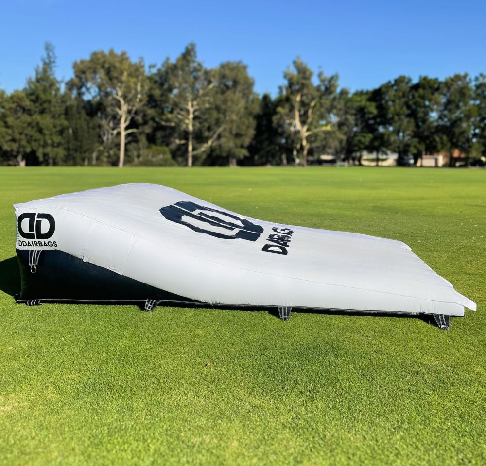 Junior NextStep Airbag Landing