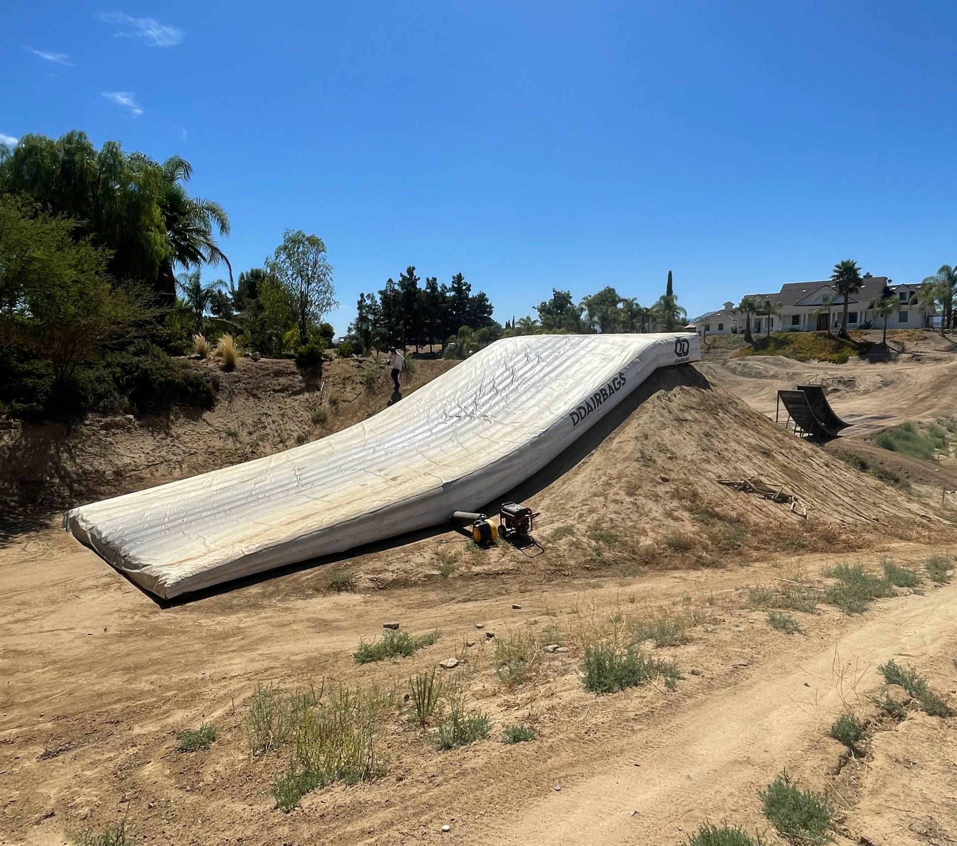 Slide On Airbag Landing