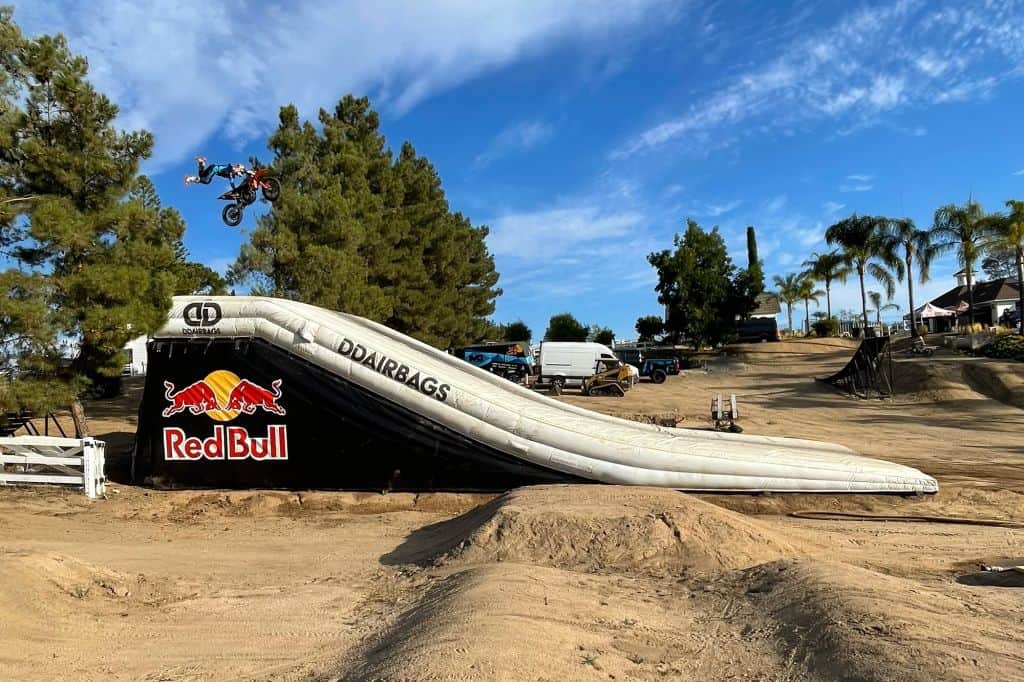 FMX Inflatable Airbag Landings