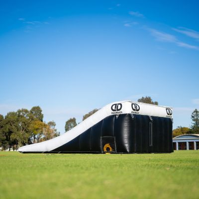 FMX and BMX Airbag Landing